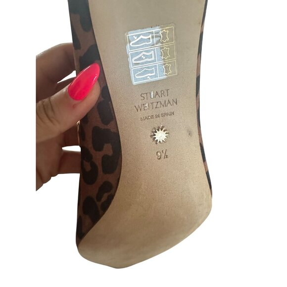 STUART WEITZMAN Leigh 45mm Suede Leopard Print Kitten Heels Size 9.5 NEW NWOB - Picture 3 of 6